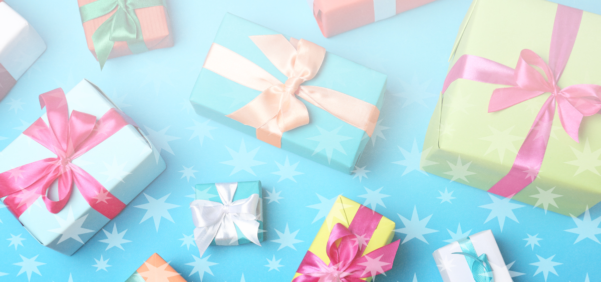 Holiday Gift Guide: Top 25 Gift Ideas for Coworkers and Bosses Under $25 -  Dreaming Loud