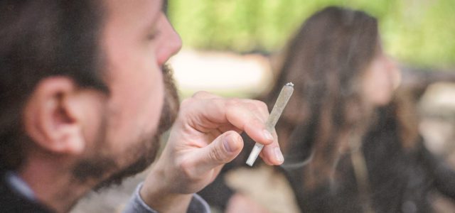 California Lawmakers Approve Cannabis Lounges Bill